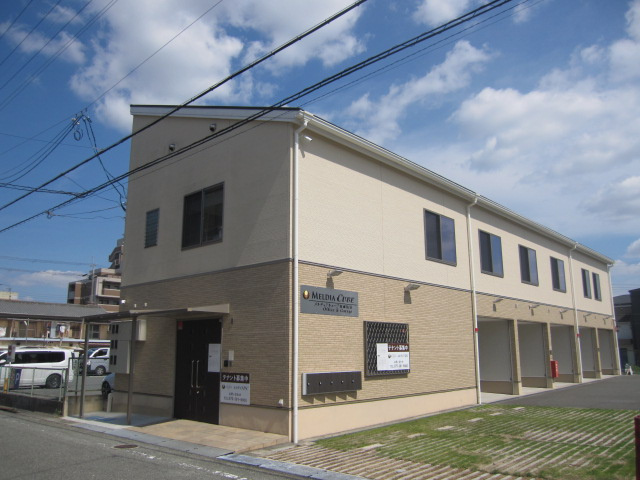 メルディアキューブ箕面牧落 Office & Garageの外観