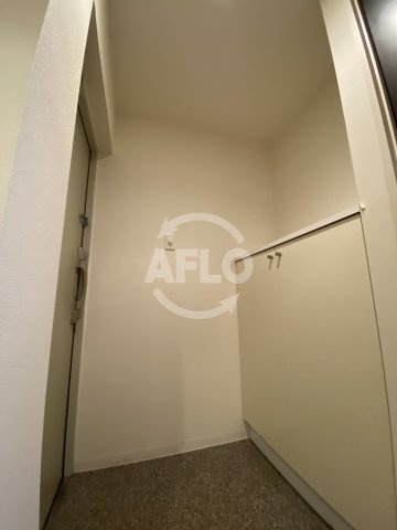 デセンテ北梅田　中津小学校区の玄関|デセンテ北梅田　玄関スペース