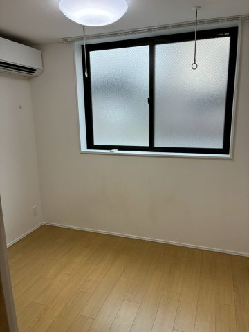 Flower Garden日暮里の居間・リビング