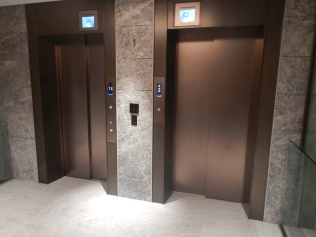 プラウドタワー渋谷のその他共用部分|エレベーター