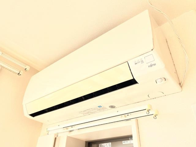 【設備】 | ルーヴル西法寺 | エアコン