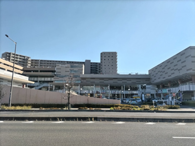 フレスポ八潮まで1600ｍ