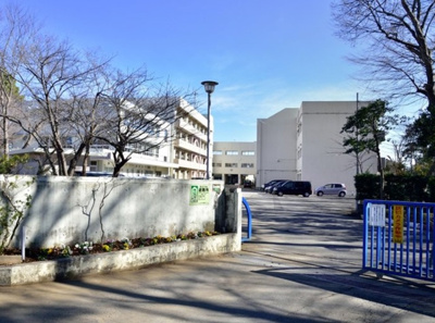 船橋市立坪井中学校 徒歩18分。中学校 1370m