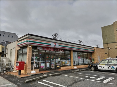 セブン-イレブン 千葉寺駅前店まで300ｍ