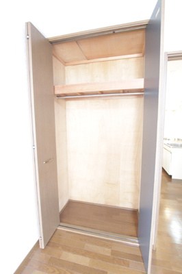 お荷物はこちらへ