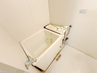 バス