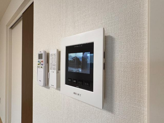 仮）足利市朝倉町新築アパートの内装|カメラ付インターホン（イメージ）