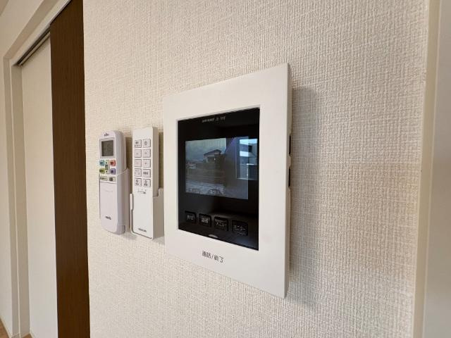 仮）足利市朝倉町新築アパートの内装|カメラ付インターホン（イメージ）