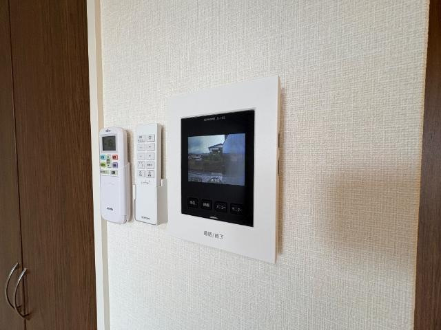 仮）足利市朝倉町新築アパートの内装|カメラ付インターホン（イメージ）