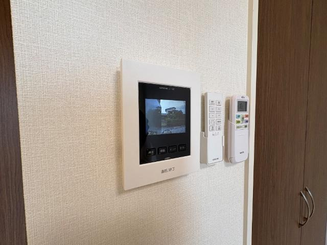 仮）足利市朝倉町新築アパートの内装|カメラ付インターホン（イメージ）