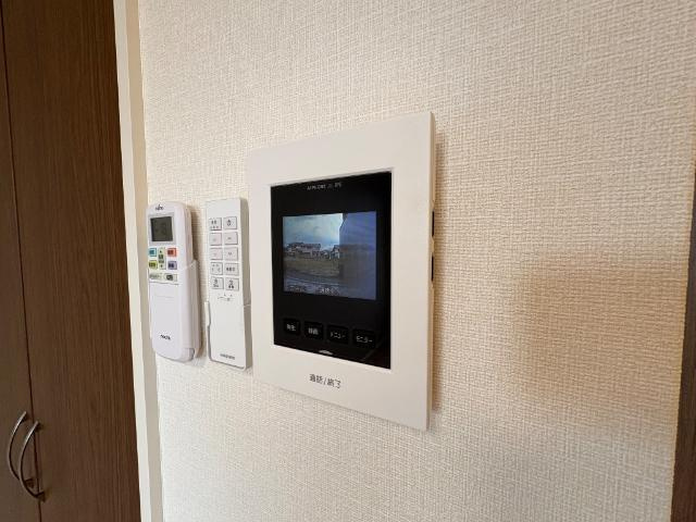 仮）足利市朝倉町新築アパートの内装|カメラ付インターホン（イメージ）