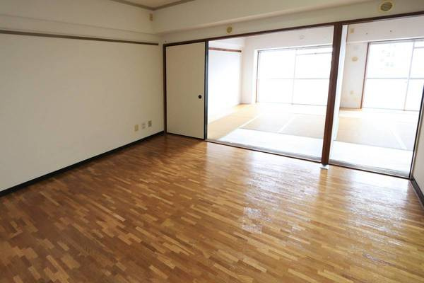 【居間・リビング】 | ビレッジハウス香椎浜タワー1号棟 | ビレッジハウスの同一物件・同一タイプの間取りの写真です