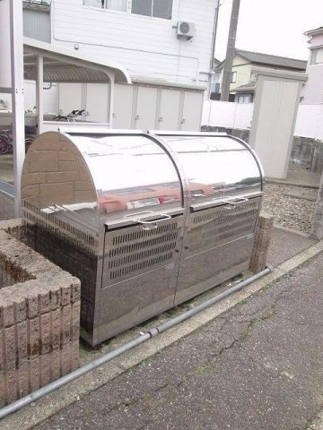カーサ・エッセのその他