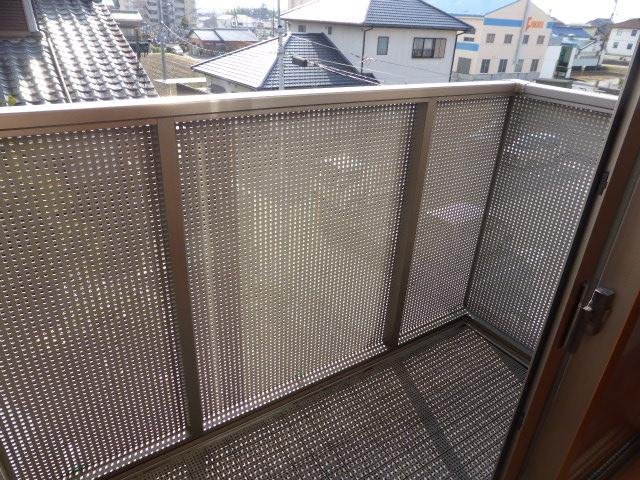 ハイツこもれびのバルコニー