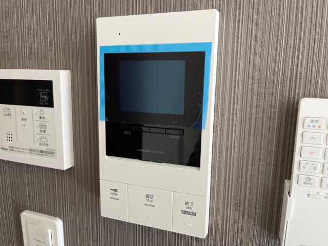 カーサレガリア太閤通の内装|カメラ付インターホン