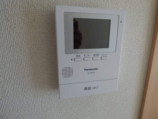 エルフィー南川のセキュリティ|モニター付きインターホンです