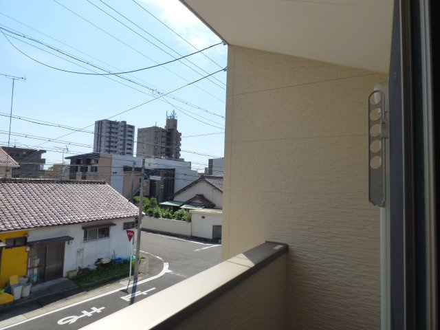 エルフィー南川のバルコニー