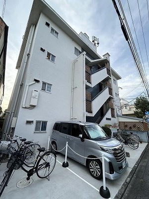 有弘マンションの外観