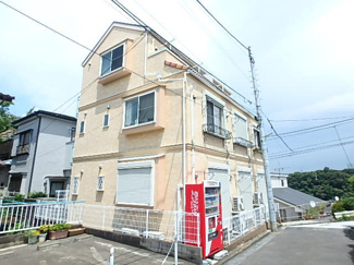 オートロック・駐輪場・集合ポストあります！