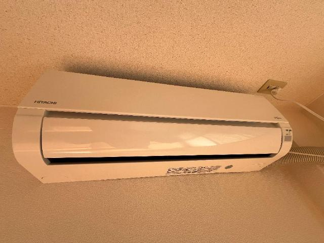 ロイヤルハイツの設備|エアコン