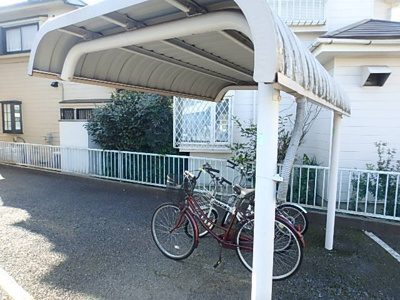 屋根付き駐輪場