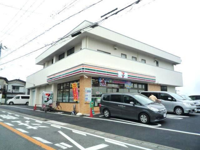 セブン－イレブン 横浜瀬谷竹村町店まで220ｍ