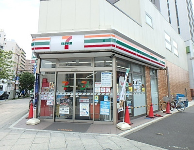 セブン－イレブン 川崎柳町東店まで140ｍ