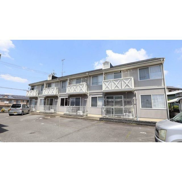 各務原市那加琴が丘町１丁目のアパート