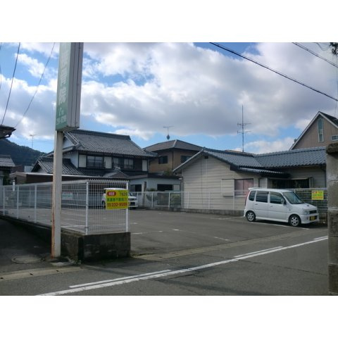 長良杉乃町５丁目駐車場