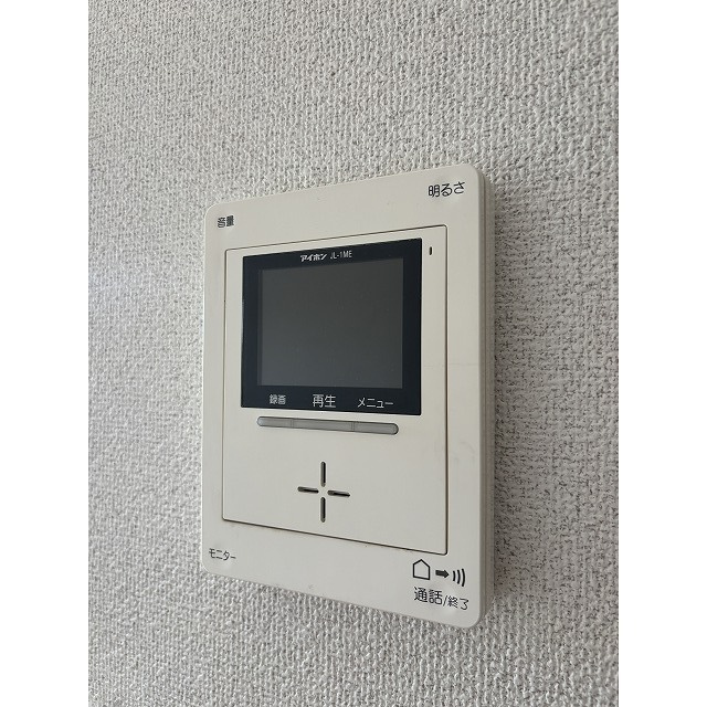 クレール・アルカンシェルのその他