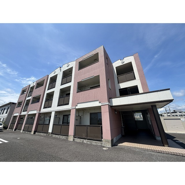 クレール・アルカンシェルの外観