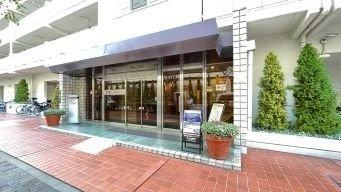 【エントランス】