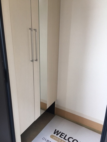 【玄関】