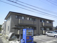松江市菅田町のアパートの画像