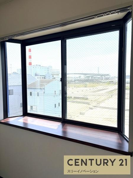 寄川ビル２号館の展望|★大きな窓★
