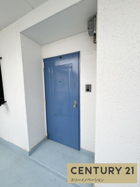 サンハイツ市岡の玄関|★広々玄関★