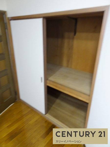 南恩加島6丁目貸家の収納|★大型収納★