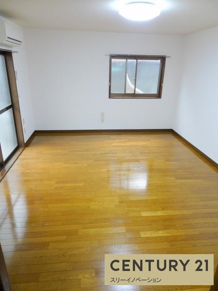 南恩加島6丁目貸家の展望|★２面採光の洋室★