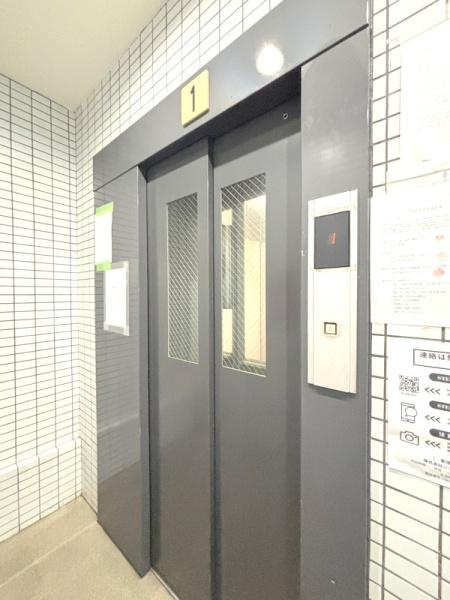 ノーブル3のエントランス