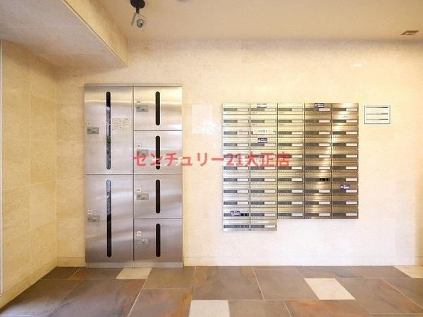 S-FORT弁天町のエントランス