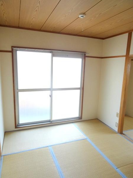 シレーヌ大正の寝室|★落ち着く和室★