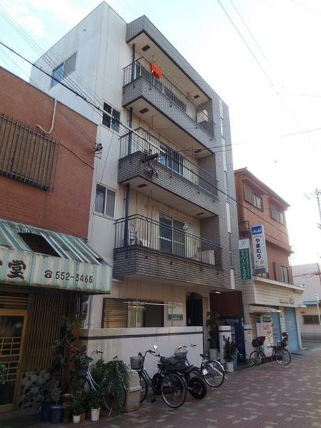 シレーヌ大正のエントランス|★建物廻り★
