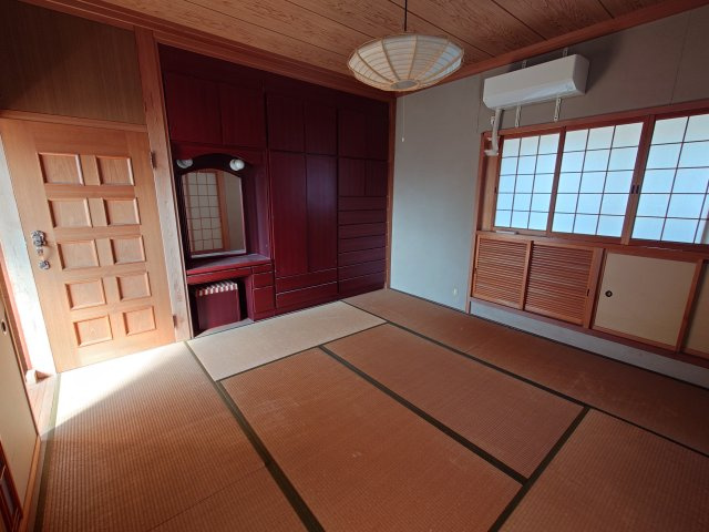 水橋辻ヶ堂貸家の和室|フローリングだけでなく、和室もあります