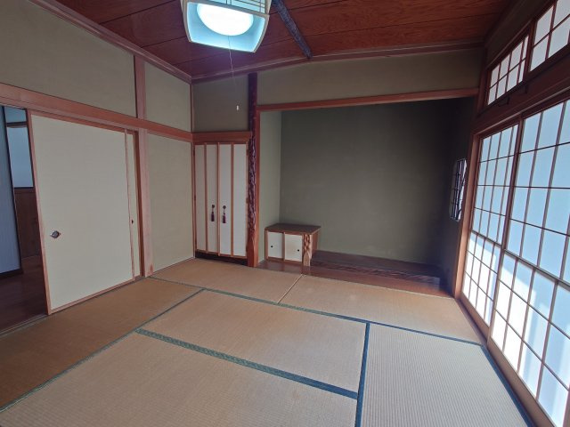 水橋辻ヶ堂貸家の和室|い草の香りが落ち着く素敵な和室です
