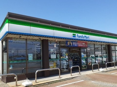 シャインビューⅡの周辺|ファミリーマート富山針原店まで1100m