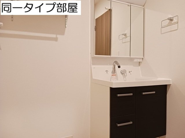 オリザ　Ａの洗面所|忙しい朝には欠かせない洗面所です