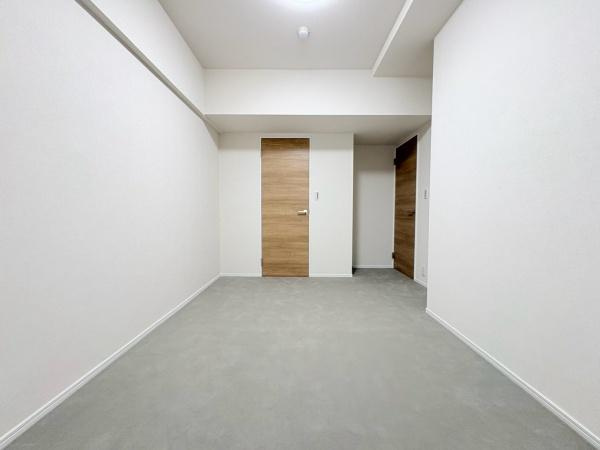 たまプラーザ西パークホームズの寝室|寝室6.6帖！ベッドを置いても充分なスペースがあります♪WIC付です。