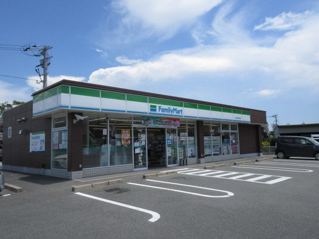 フォレストーリー　Ⅰの周辺|ファミリーマート大川高木病院前まで1000m