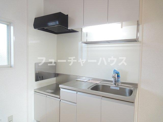 ニューシティテラカドのキッチン|コンパクトなキッチンで掃除もラクラク