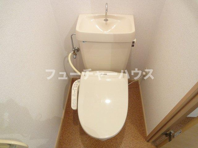 ニューシティテラカドのトイレ|ゆったりとした空間のトイレです